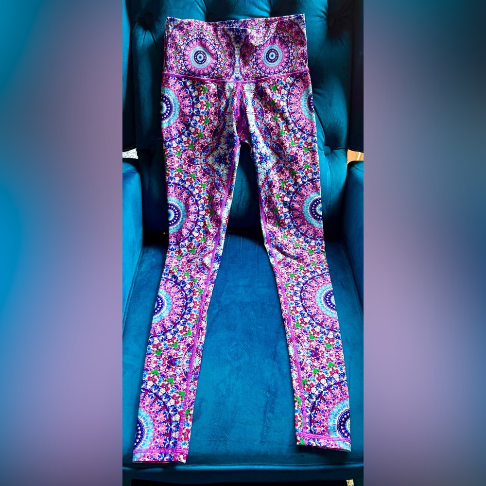 Wolven Threads printed leggings